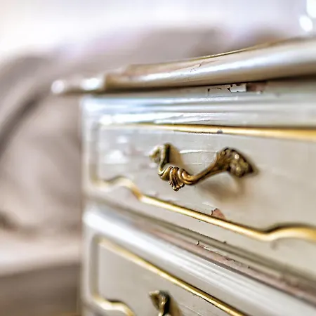 Boutique Palac Warmatowice Sienkiewiczowskie Bed & Breakfast