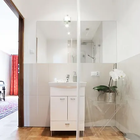 Bed & Breakfast Palac