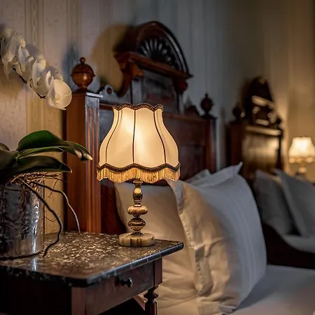 Bed & Breakfast Palac Legnica