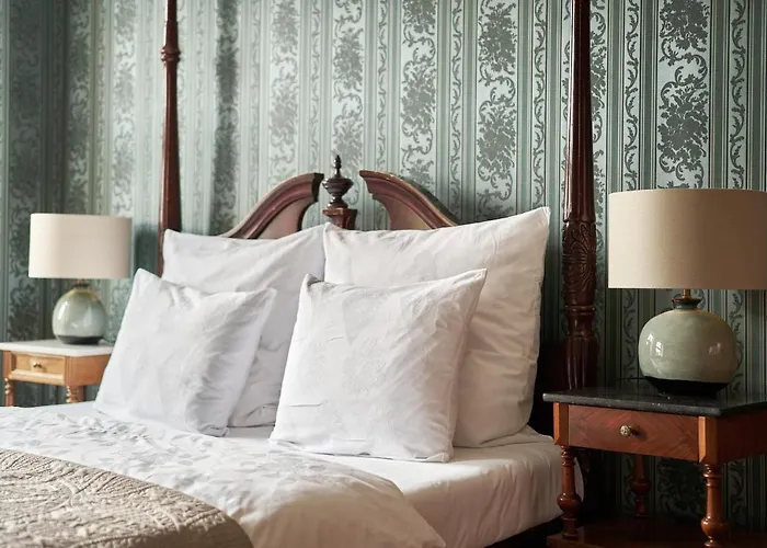 Boutique Palac Warmatowice Sienkiewiczowskie 3*