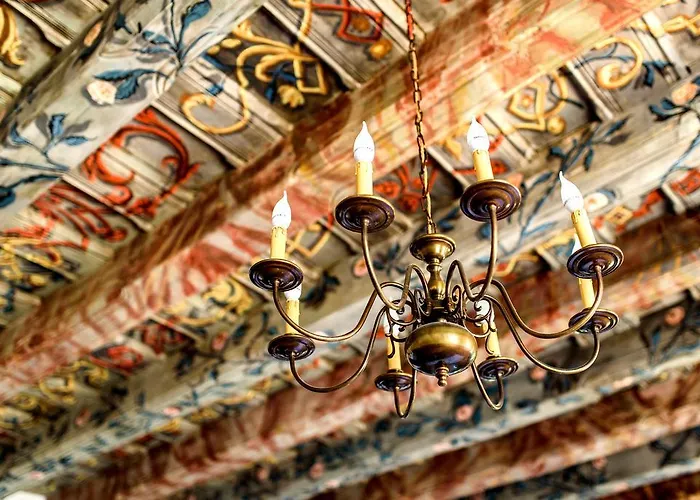 Bed & Breakfast Boutique Palac Warmatowice Sienkiewiczowskie